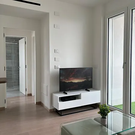 Torre Skyview Gym Pool & Rooftop Apartman